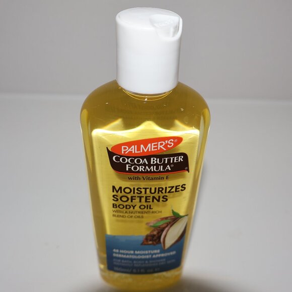 Palmer’s Cocoa Butter Formula Body Oil with Vitamin E – Moisturizes & Softens - Picture 2 of 4